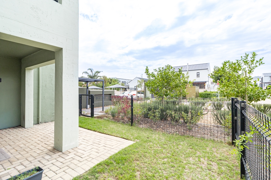 1 Bedroom Property for Sale in Jakarandas Western Cape